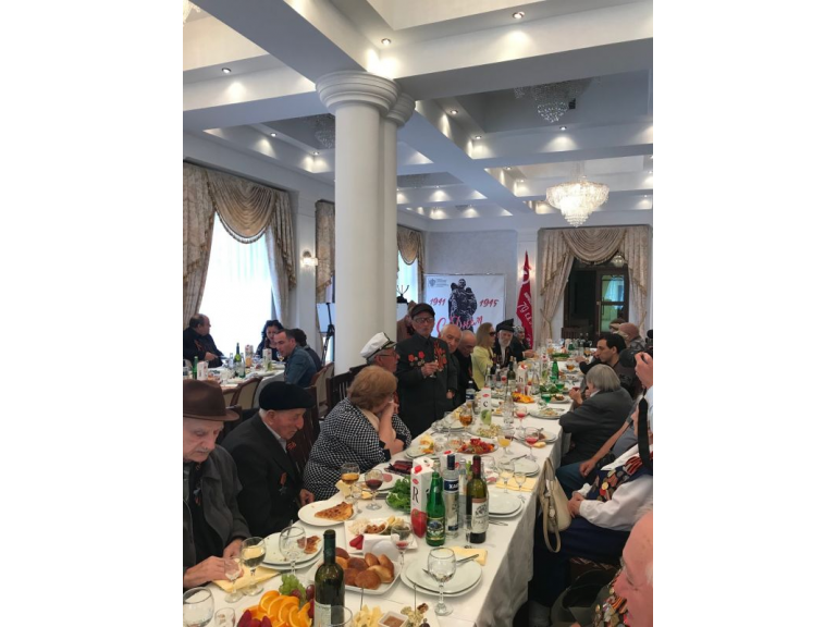 О приеме по случаю Дня Победы