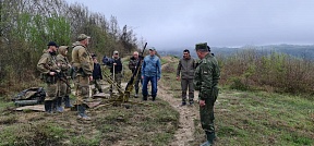 О поездке Посла России в Абхазии А.А.Двинянина на полигон «Цабал» О поездке Посла России в Абхазии А.А.Двинянина на полигон «Цабал»